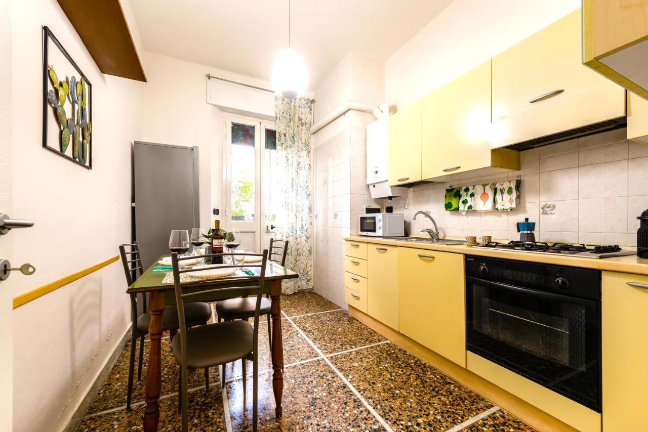 Hostly - The Urban Garden House - 3 Bedrooms, Garden, Great Location! بيزا المظهر الخارجي الصورة