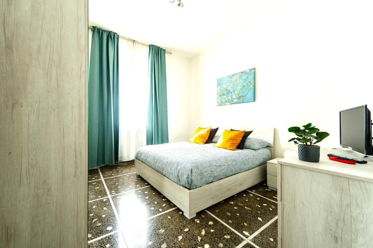 Hostly - The Urban Garden House - 3 Bedrooms, Garden, Great Location! بيزا المظهر الخارجي الصورة