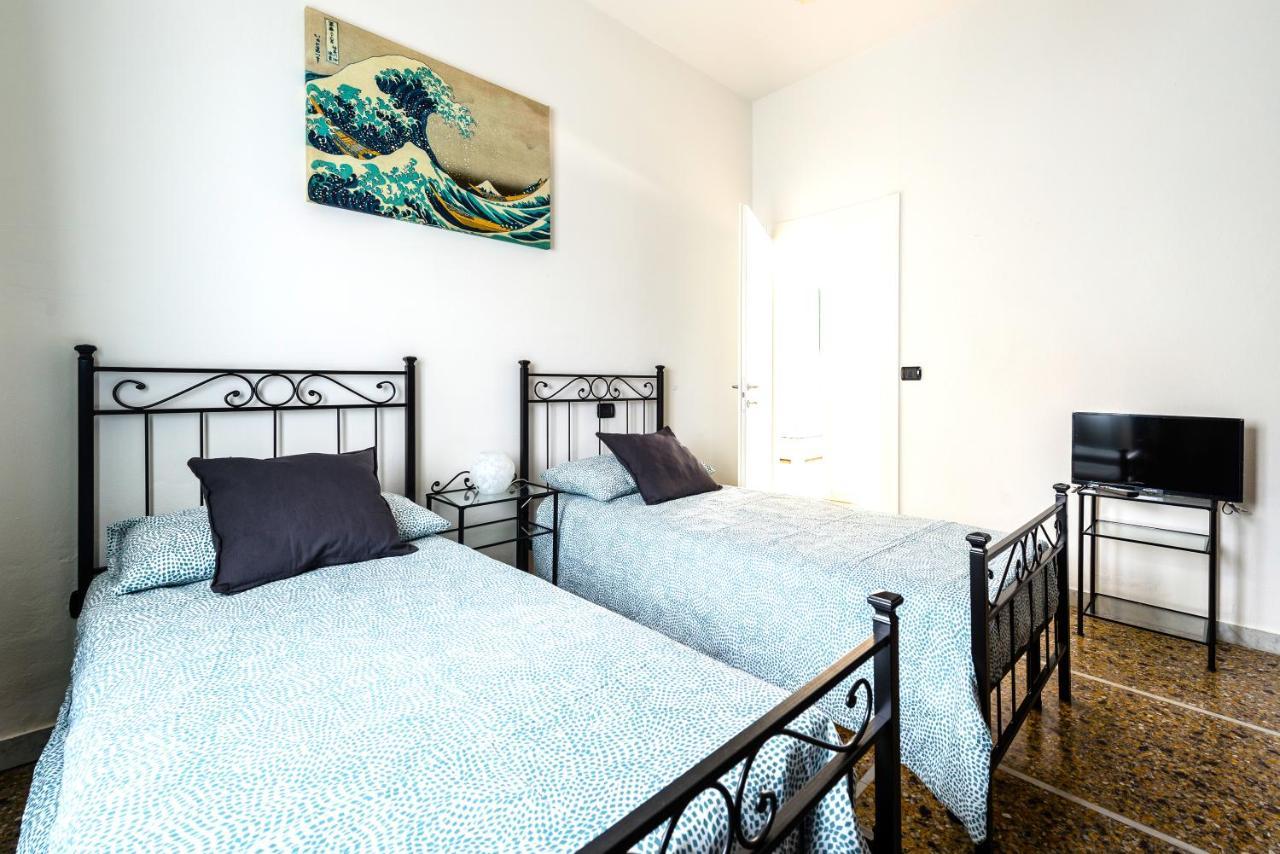 Hostly - The Urban Garden House - 3 Bedrooms, Garden, Great Location! بيزا المظهر الخارجي الصورة